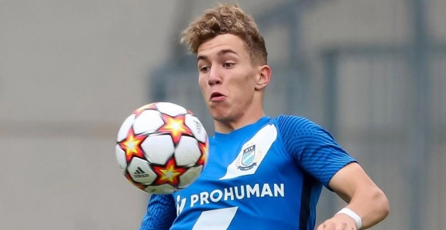 Fenerbahçe'nin Transfer Etmek İstediği 17 Yaşındaki Macar Yetenek, Jorge Jesus'un Dokunuşuyla 15 milyon Euro Olabilir