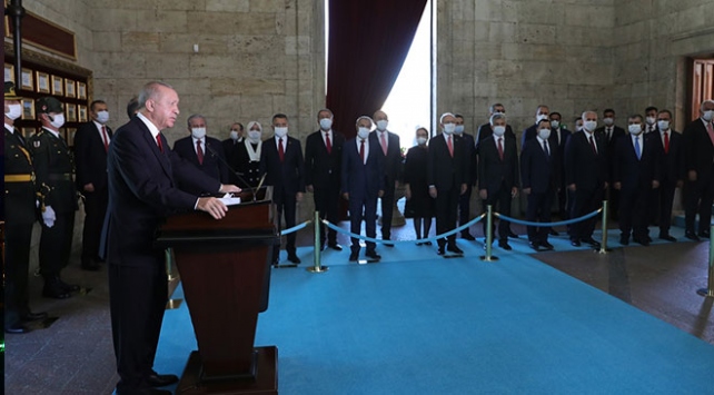 Recep Tayyip Erdoğan'ın Anıtkabir Özel Defteri'ne Yazdıkları Olay Oldu!