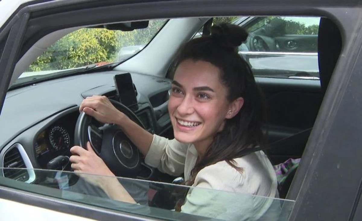 Hande Doğandemir’e Büyük Ceza!