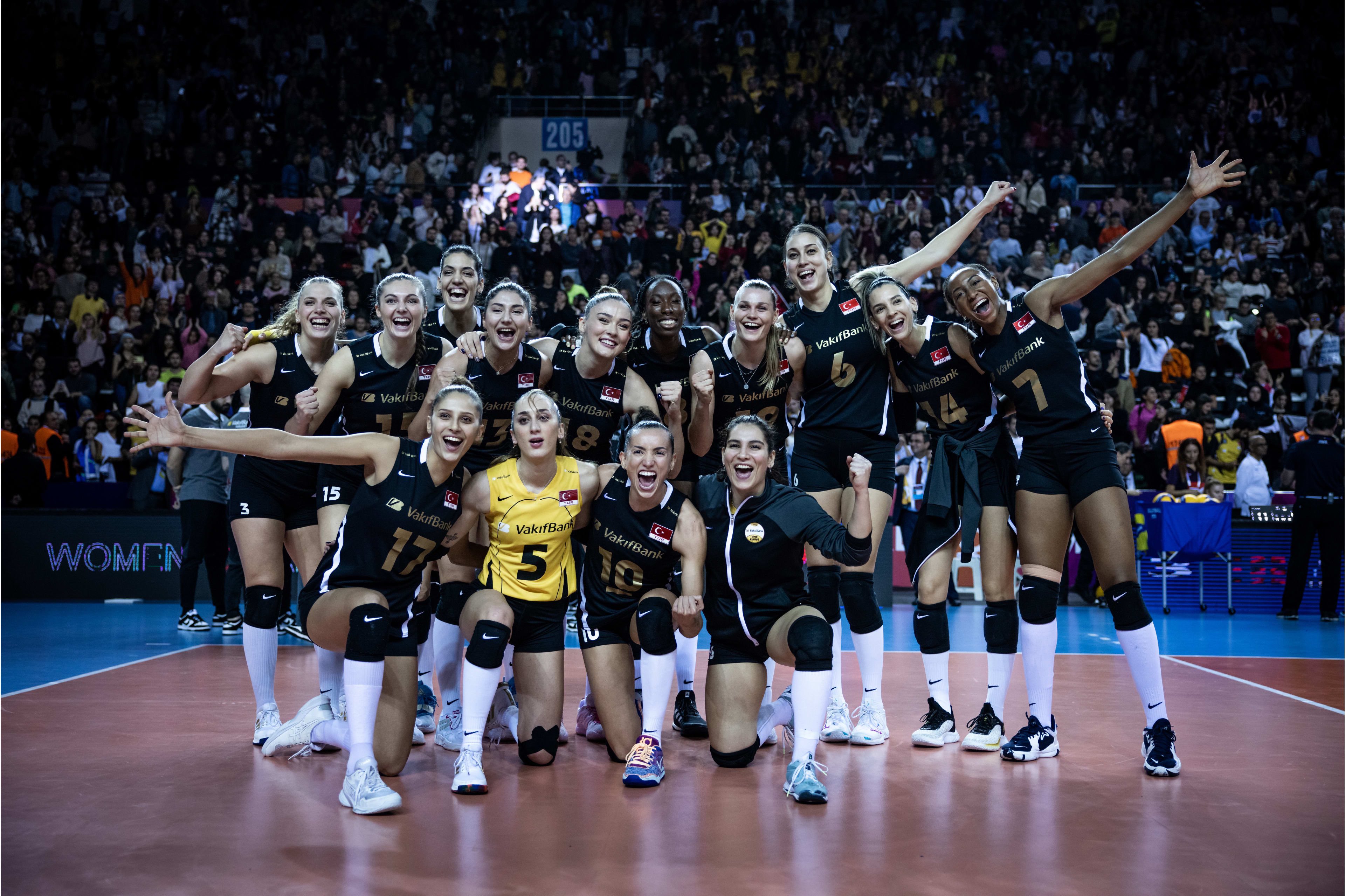 VakıfBank Dünya Kulüpler Şampiyonası'nda Finale Yükseldi