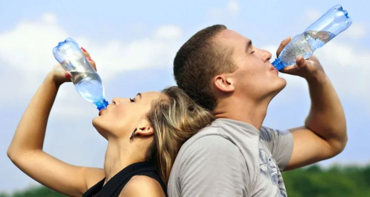 Ağırlığınıza Göre Su Orucuna Başlama Rehberi: Güvenli ve Etkili Yöntemler