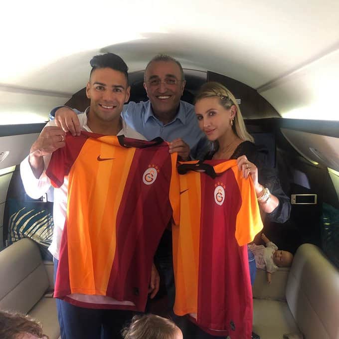 Ve Falcao İstanbul'da! Mutlu Son