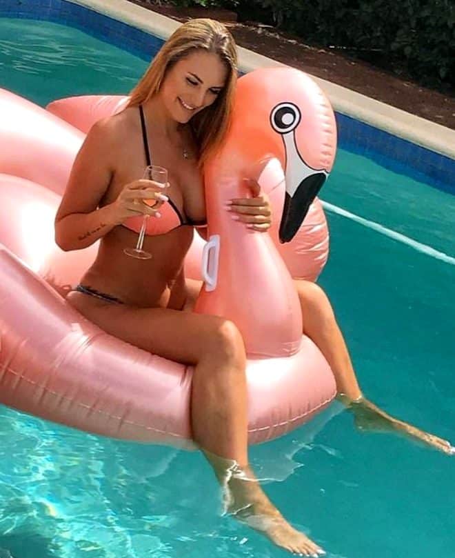 Instagram Fenomeni 1 Saatte 4 Mağaza Soydu!