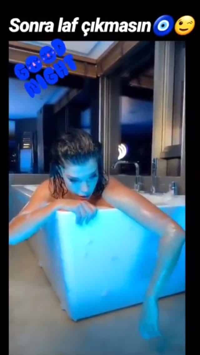 Deniz Akkaya'nın Küvet Videosu Tartışma Yarattı!