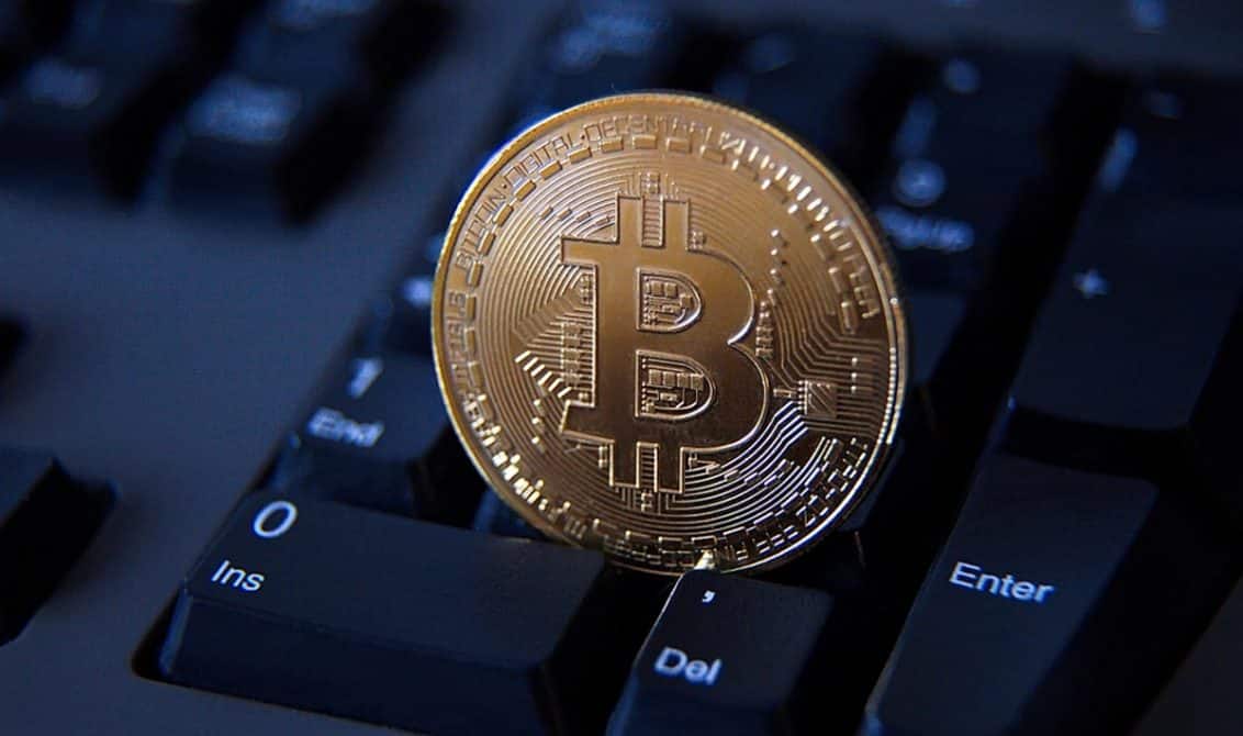 Bitcoin.com ve Facebook, Kendi Kripto Paralarını Çıkarıyor!
