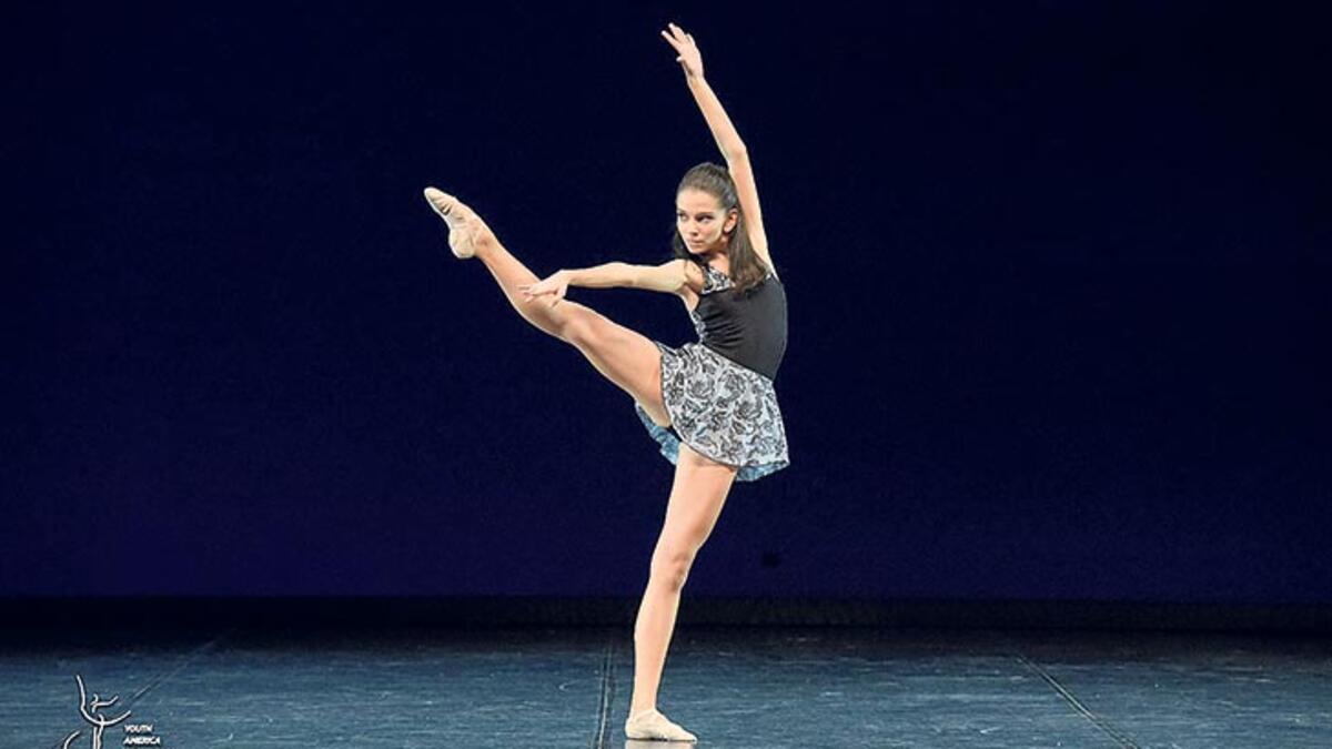 14 Yaşındaki Balerin Kız 533 Kişi Arasında Birinci Oldu!