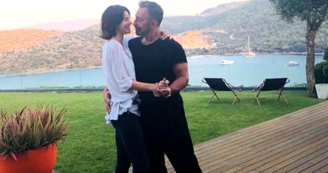 Defne Samyeli Fotoğrafları Sildi!