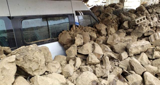 Komşu Ülkedeki 5.9 Şiddetindeki Deprem Türkiye'de Hissedildi!