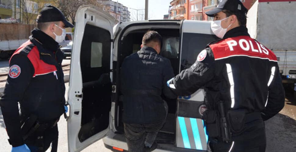 Yasağa Karşı Gelen Gençlere Ceza Kesildi!