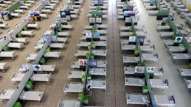 İran'daki AVM'ler Hastane Oldu!