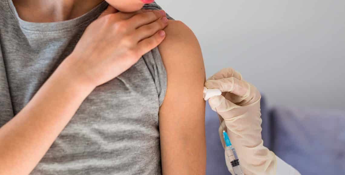 Okul Çağı Aşılamaları Aile Hekimliği Birimlerinde Yapılacak