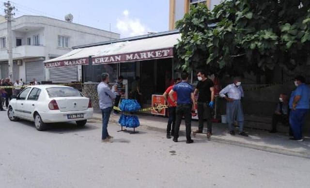 Tüfekle Fotoğraf Çektirirken Yanlışlıkla Kendisini Vurdu