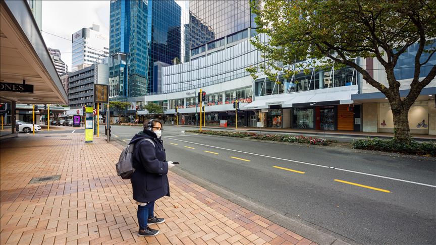 Yeni Zelanda'ya Koronavirüs Tekrar Sıçradı