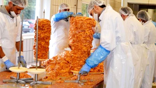 Döner Üretimi Yapan Bir Şirkette Pozitif Vakalar Görüldü!