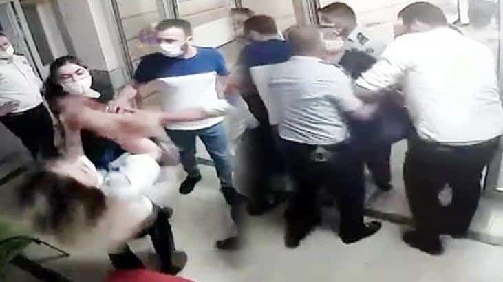 Hastane Güvenlik Görevlisi Hasta Yakınının Saldırısına Uğradı