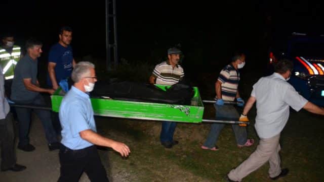 Motosiklet Sürücüsü Beton Mikserinin Altında Ezildi