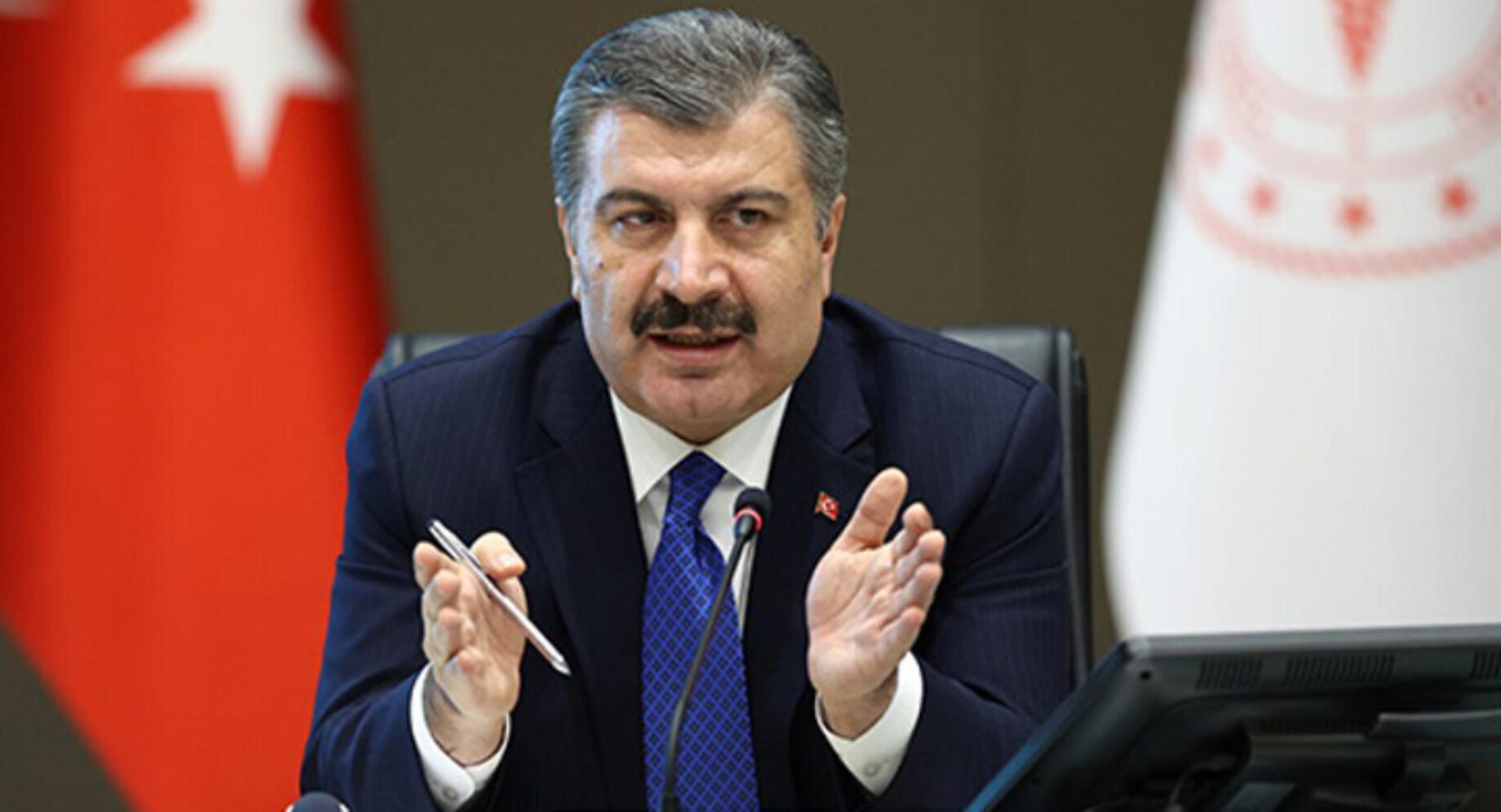 Son Dakika: Fahrettin Koca Önemli Açıklamalarda Bulunuyor