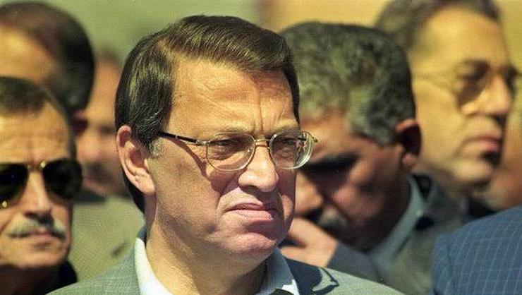 Eski Başbakan Mesut Yılmaz Hayatını Kaybetti!