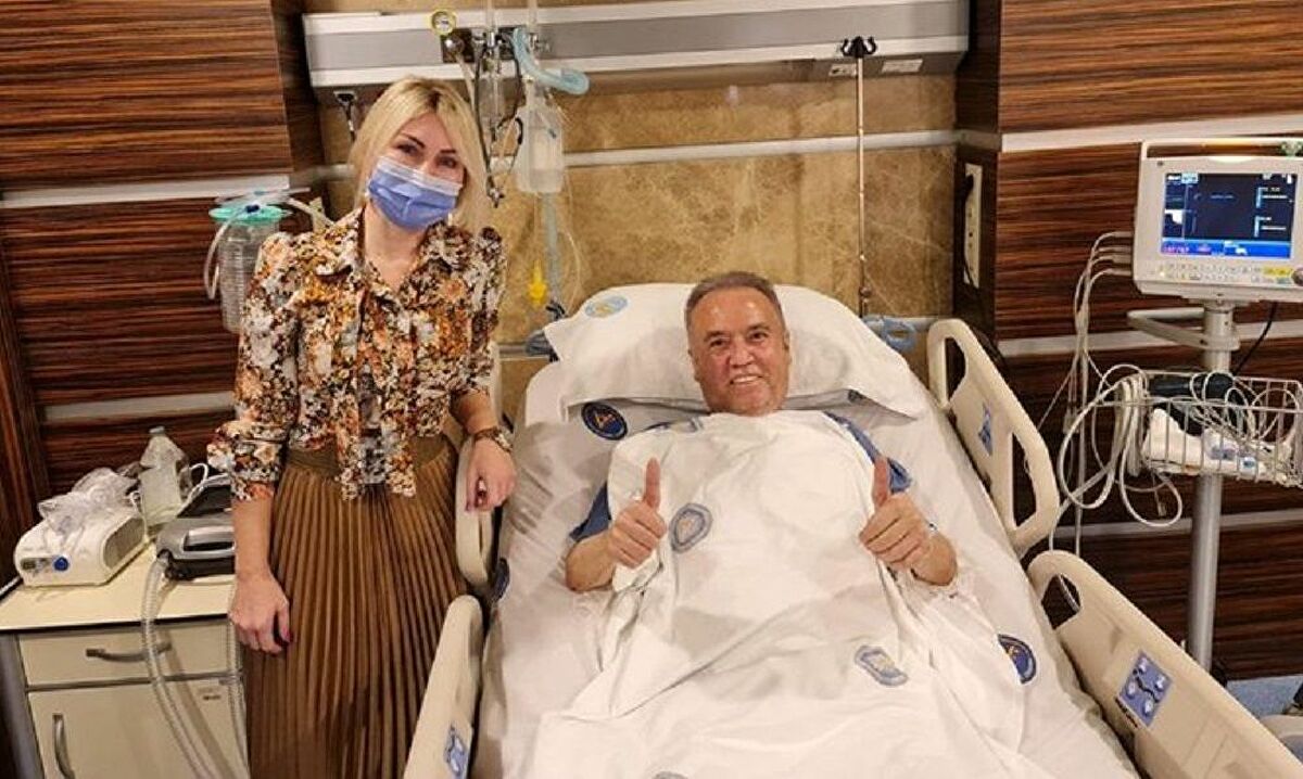 Koronavirüs Tedavisi Gören Muhittin Böcek'ten Aylar Sonra İlk Görüntü