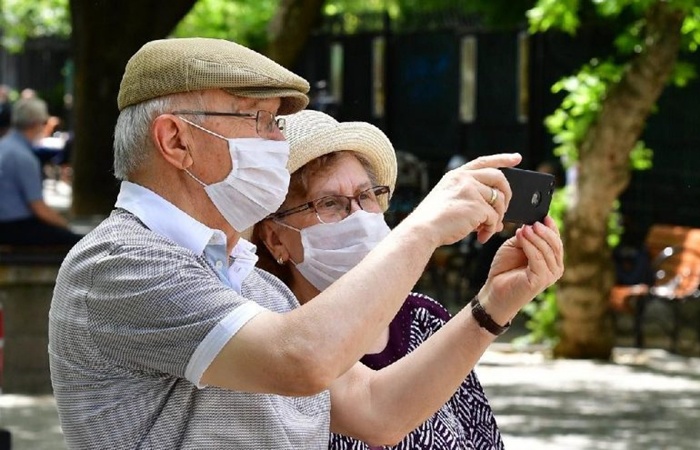 İstanbul ve Ankara'da 65 Yaş ve Üzerine Yeni Koronavirüs Kısıtlamaları!