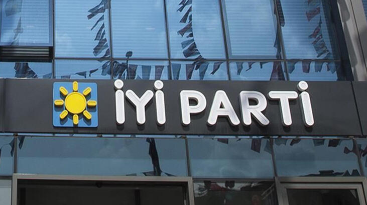 İyi Parti’de Toplu İstifa!