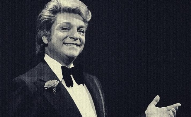 Alpay'dan Zeki Müren Hakkında Tepki Çeken İfadeler