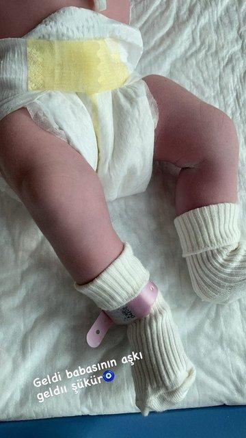 İkinci Kez Baba Olmanın Sevincini Yaşayan Alişan İsyan Etti