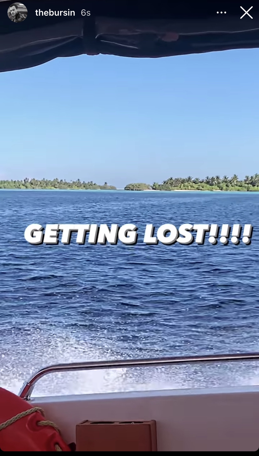 Aşk İddialarını Sürekli Yalanlayan Çift Fena Yakalandı!