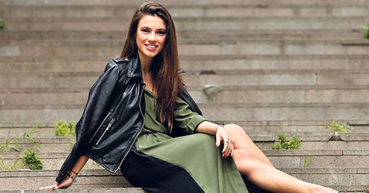 Arka Sokaklar'ın 15 Yıllık Oyuncusu Diziye Veda Etti