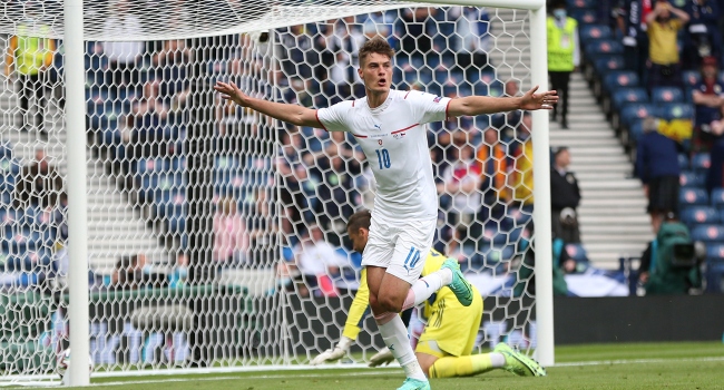 Lewandowski Polonya’ya Yetmedi, Çekya’yı Schick Sırtladı!