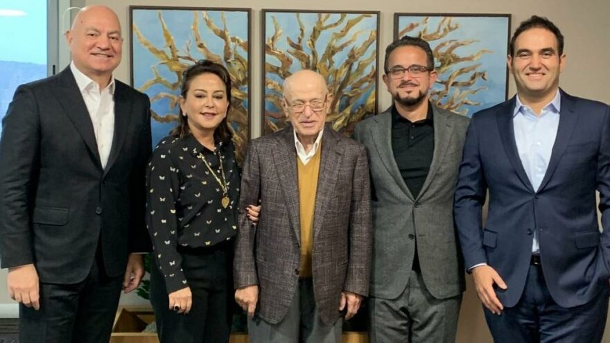 İş İnsanı Şevket Sabancı Yaşamını Yitirdi