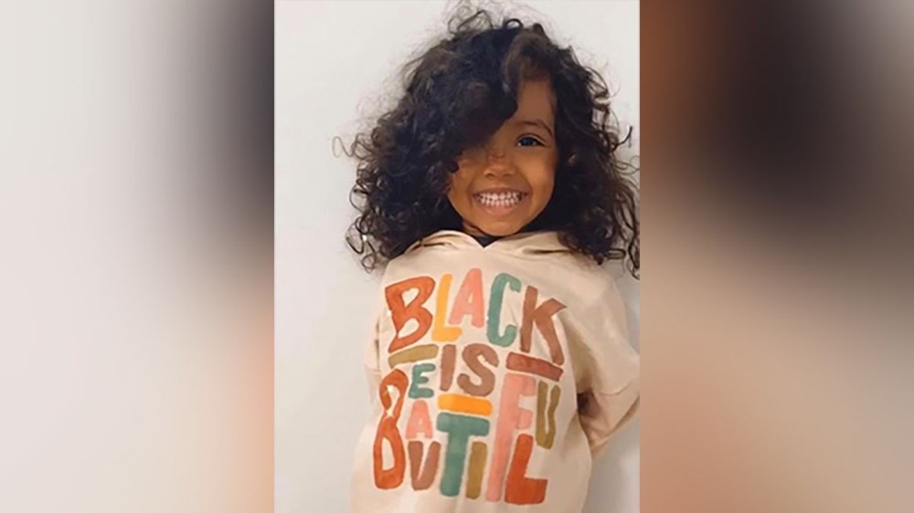 3 Yaşındaki Kız Dünyanın En Küçük Üstün Zekalısı Oldu!