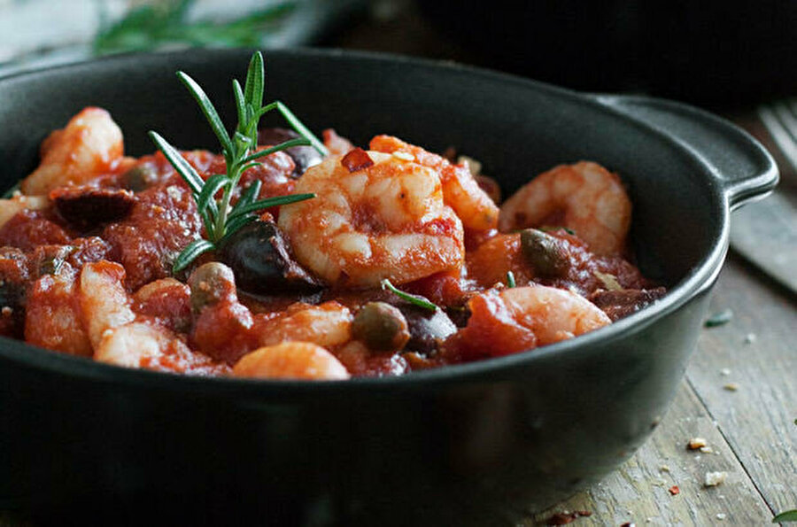 Bu Lezzete Doyamayacaksınız: Tereyağlı Karides Güveç