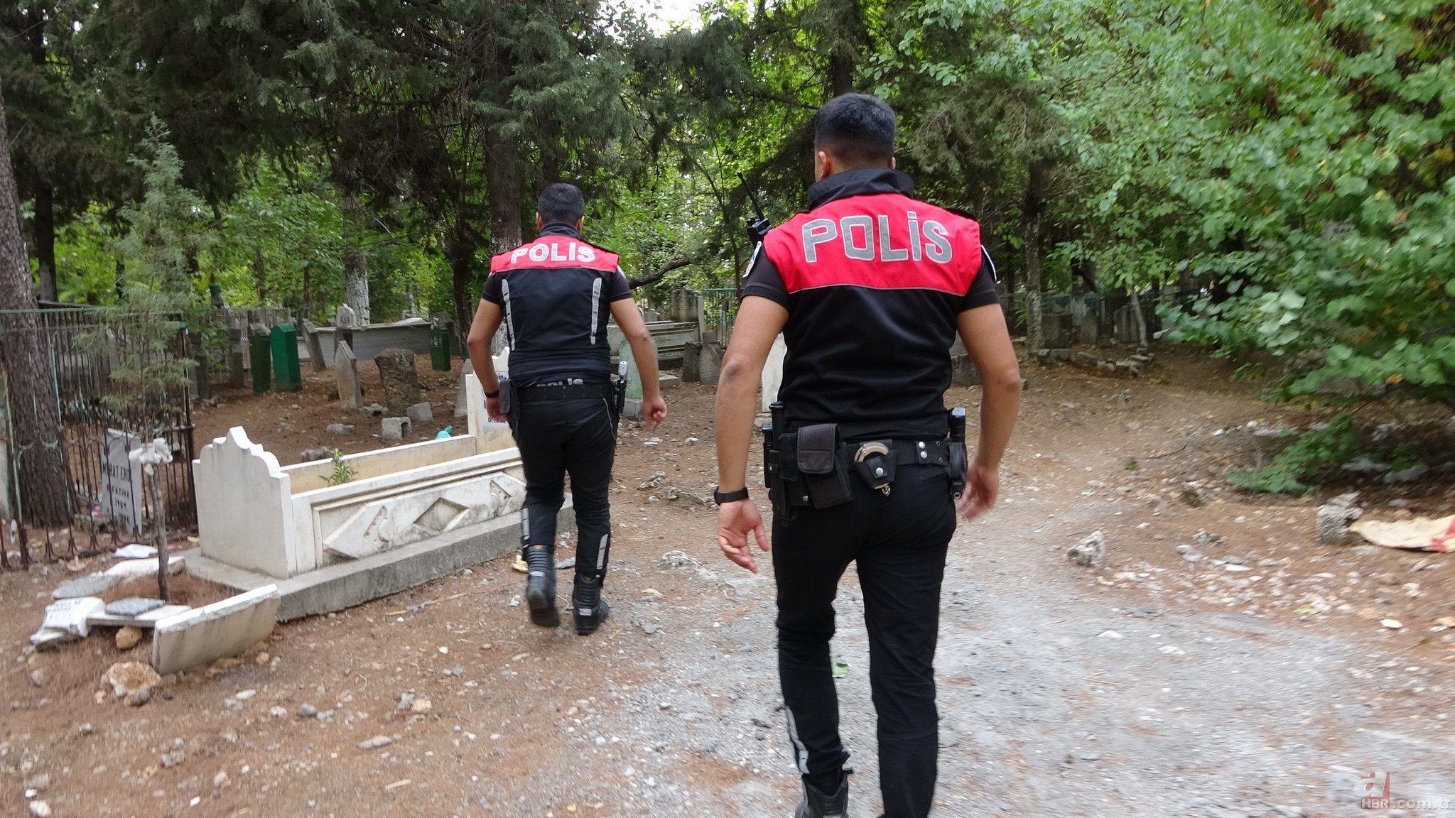 Adıyaman'da Dehşet! Bebeği Canlı Canlı Gömdüler