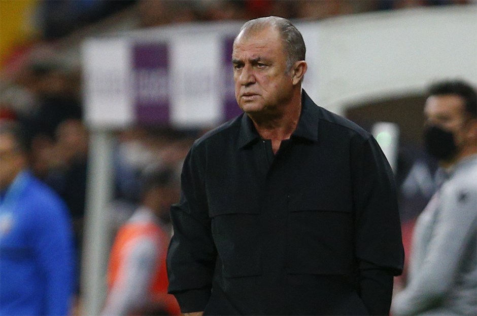 Fatih Terim’in İstifanın Eşiğinden Döndüğü İddia Ediliyor!