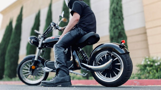 Chopper’ı Andıran Elektrikli Motosiklet Buzzsaw ile Tanışın!