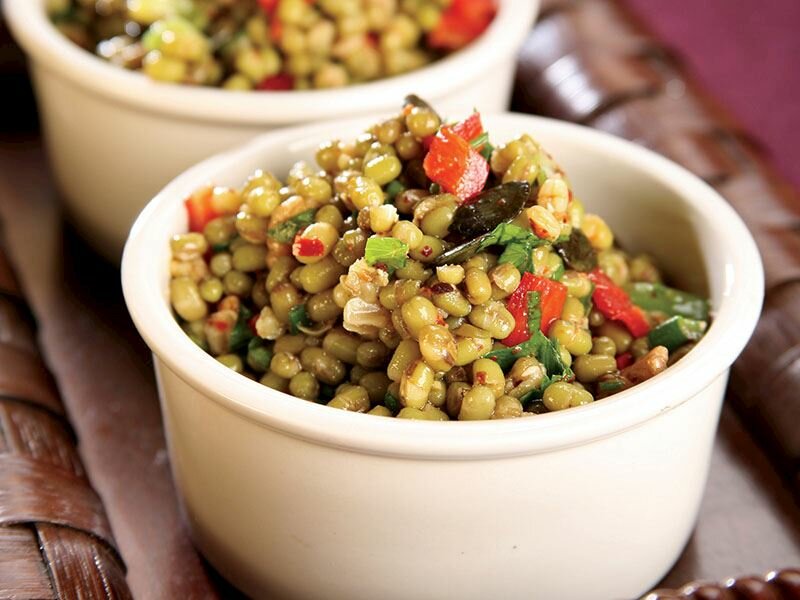 Veganlara Müjde: Protein Kaynağı Maş Fasulyesi Salatası