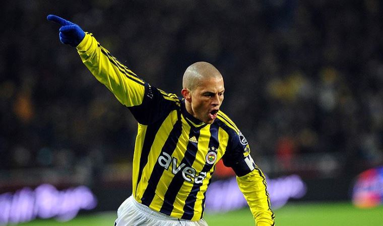 Fenerbahçe’nin Paylaşımına Alex de Souza’dan Yorum!