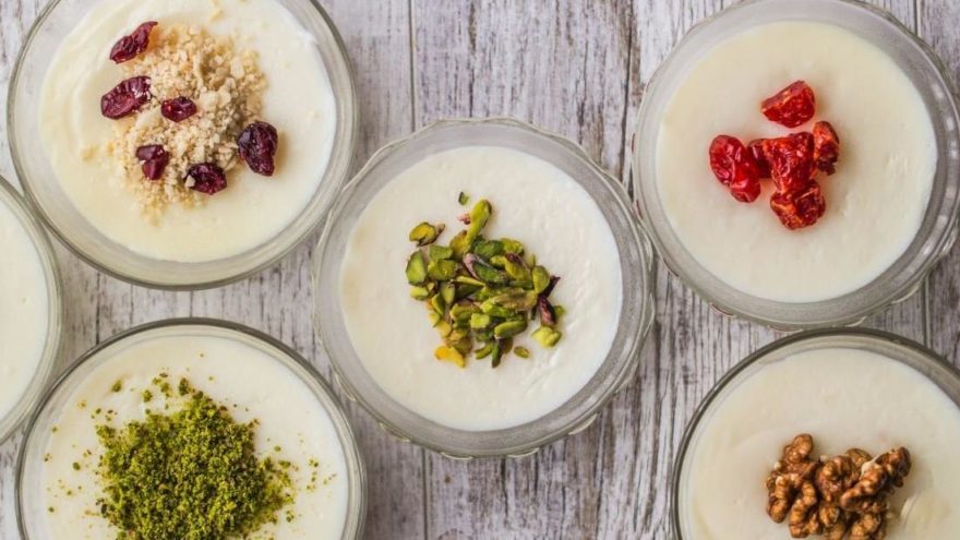 Bir Osmanlı Tatlısı: Keşkül