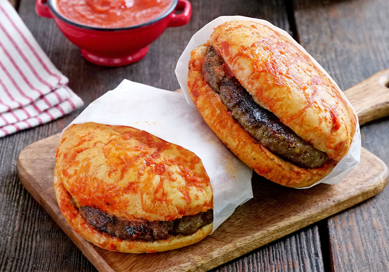 Tam Bir Sokak Lezzeti: Islak Hamburger