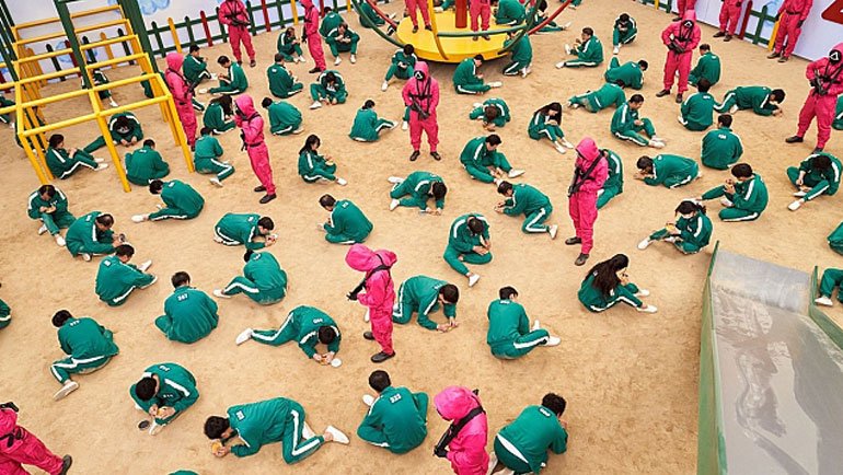 Ünlü YouTuber Squid Game’i Gerçeğe Dönüştürüyor!