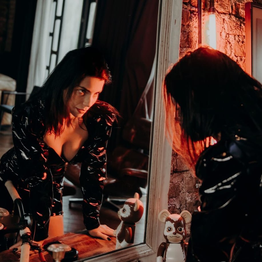 Merve Boluğur Göğüs Estetiği Yaptırdığı İçin Pişman