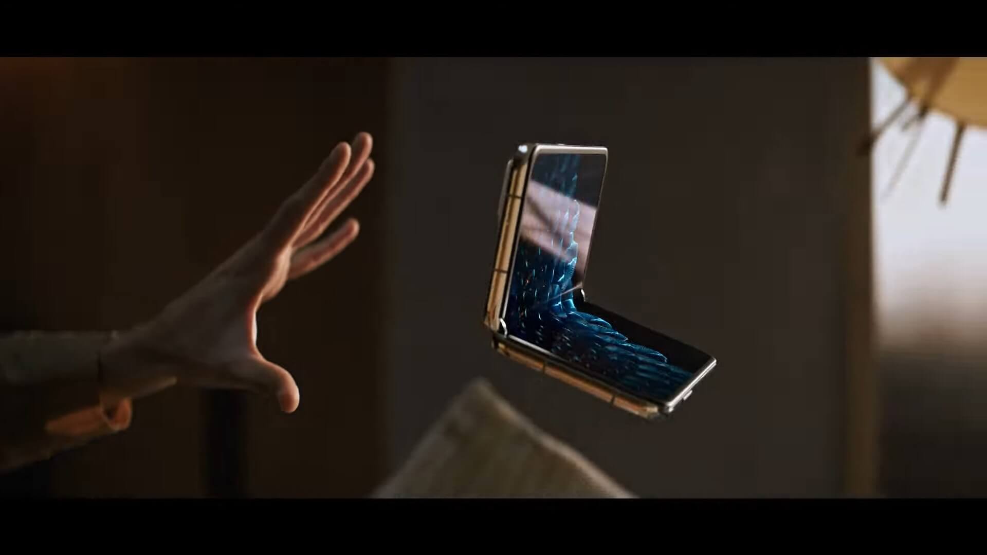 Oppo’nun İlk Katlanabilir Telefonunun Tanıtım Videosu Yayınlandı