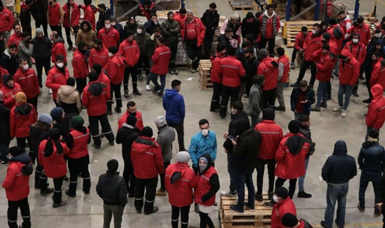 Ters Kelepçeyle Gözaltına Alınan Migros İşçilerinden Açıklama