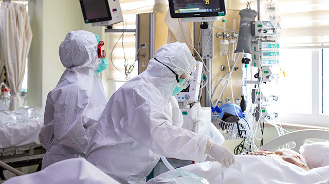 10 Mayıs: 1858 Yeni Vaka Tespit Edildi