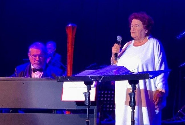 Selda Bağcan 29 Ekim Konseri İçin Ücret Talep Etmedi!