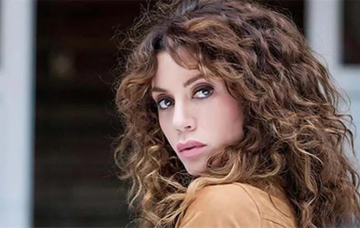 Gökçe Bahadır Kimdir? Gökçe Bahadır Hangi Dizilerde Oynadı?