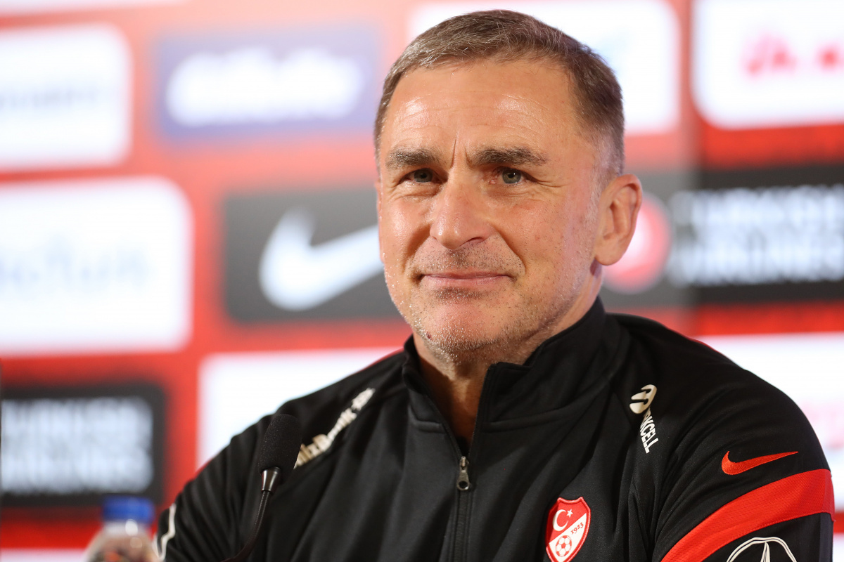 A Milli Takımın Yeni Teknik Direktörü Kim Olacak?