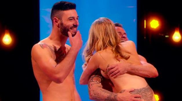 İngiltere’de Yayınlanan Flört Programına Yarışmacılar Çırılçıplak Katılıyor