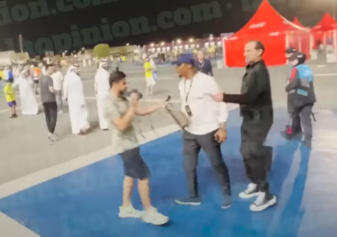 Samuel Eto'o, Cezayirli YouTuber'ın Suratına Tekme Attı